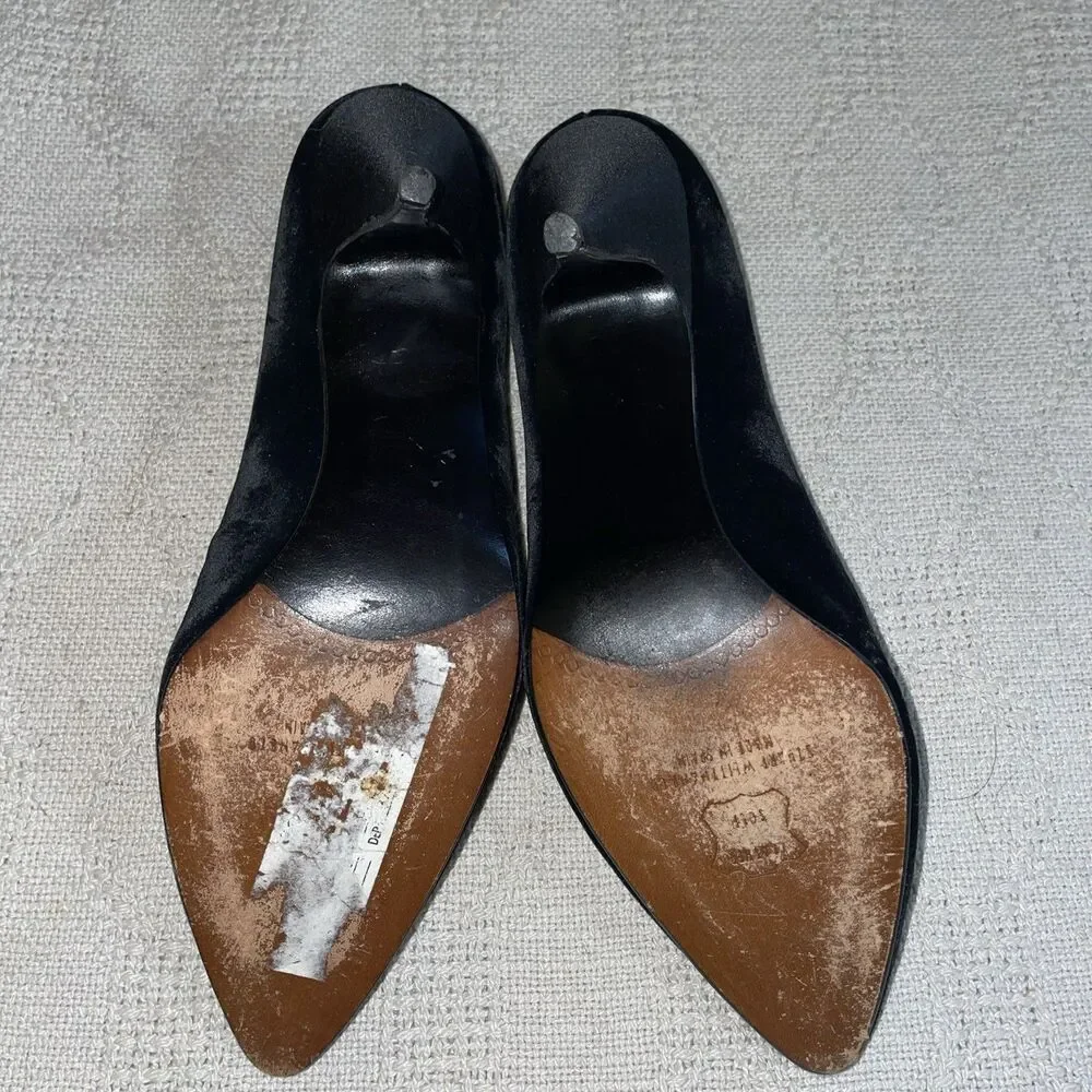 Stuart Weitzman Women’s Dress Pumps Size 7.5 B Black Velvet Going Out Party